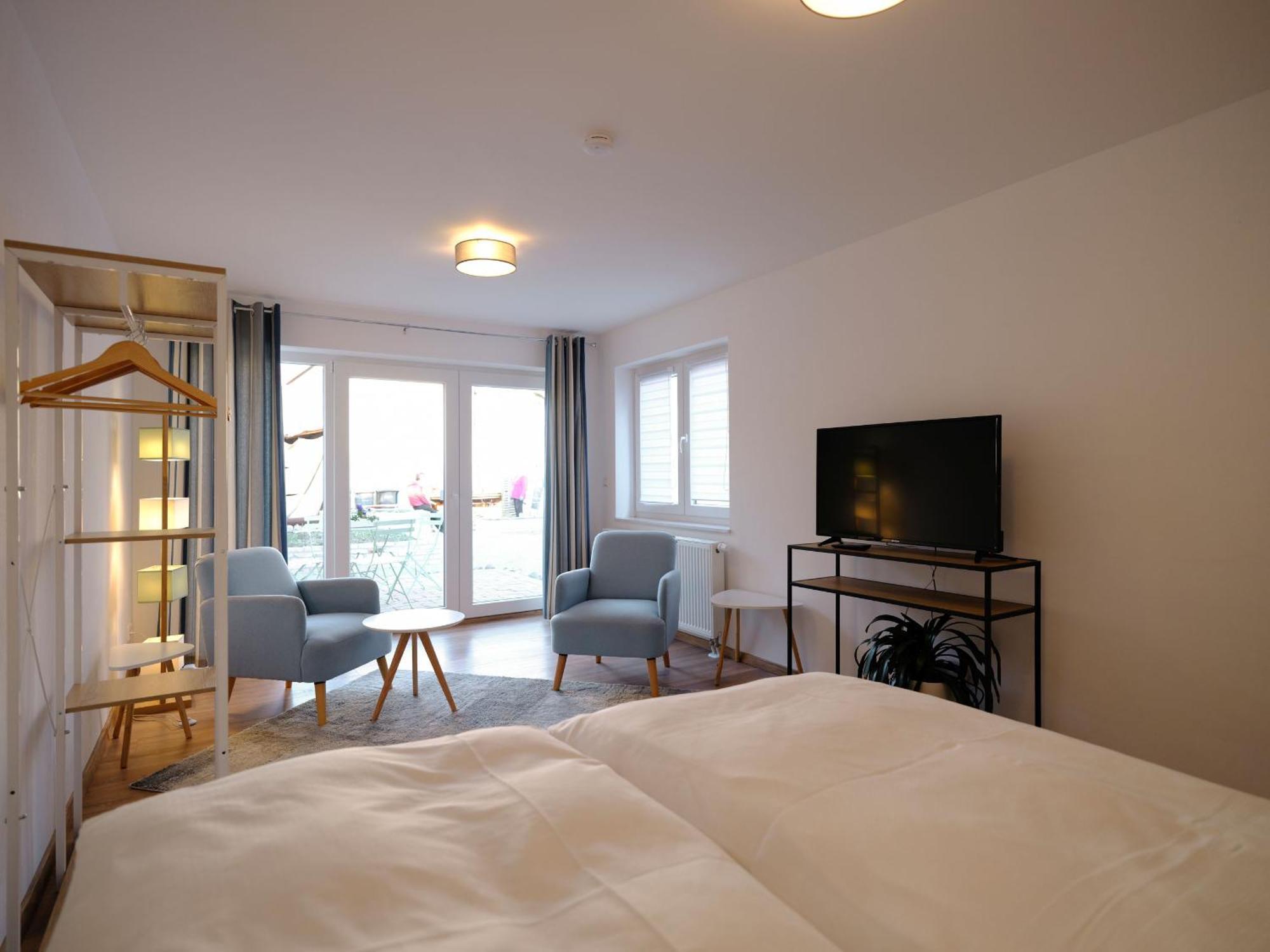Travel Art Boardinghouse Aparthotel Нойрупин Екстериор снимка